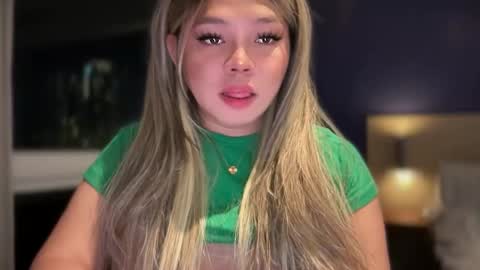 Snapshot of _seductive_jane chatting on March 9, 2:21 pm ENAJ online show from March 9, 2:21 pm