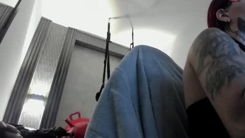 Selene online show from December 4, 2:26 pm