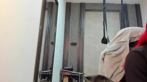 Snapshot of _selene_red chatting on May 15, 1:12 am Selene online show from May 15, 1:12 am