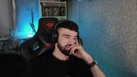 Ask me online show from October 6, 11:35 pm