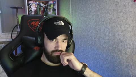 Ask me online show from December 3, 11:58 pm