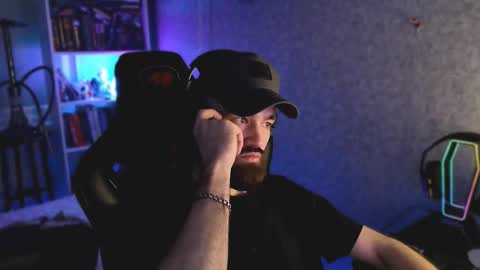 Ask me online show from March 10, 4:06 am