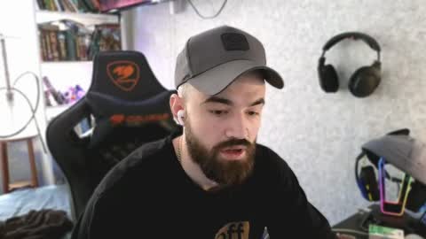 Ask me online show from April 6, 9:54 am