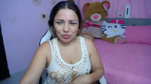 Snapshot of _sexyredhead_ chatting on October 30, 12:28 pm KATA online show from October 30, 12:28 pm