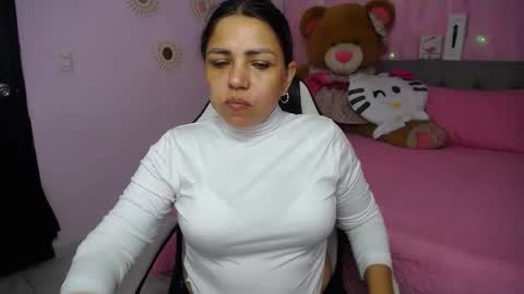 Snapshot of _sexyredhead_ chatting on November 2, 12:07 pm KATA online show from November 2, 12:07 pm