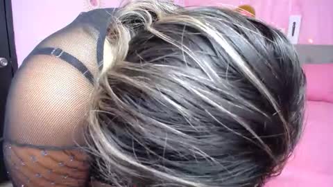 Snapshot of _sexyredhead_ chatting on November 3, 11:33 am KATA online show from November 3, 11:33 am