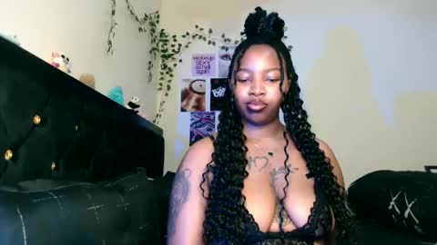 _sexysquirter online show from March 22, 3:54 am