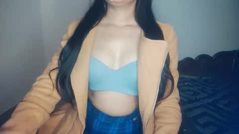 _shalini_0 online show from December 21, 11:12 pm