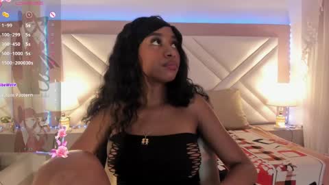 Snapshot of _shayra_ chatting on May 11, 4:15 pm Shayra online show from May 11, 4:15 pm
