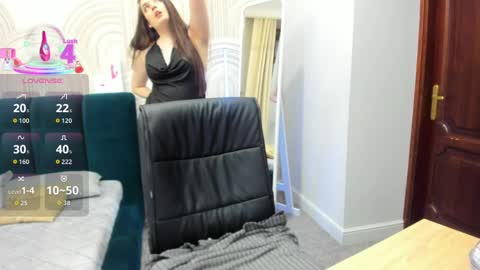  Shy Jenny  online show from April 8, 1:05 am