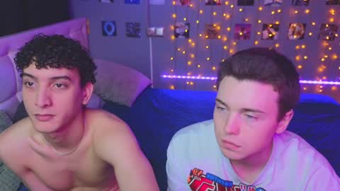 Snapshot of _side_by_you_ chatting on December 11, 5:37 pm NATHANPVT IS OPEN online show from December 11, 5:37 pm