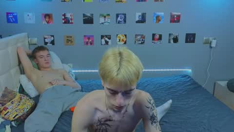 Snapshot of _side_by_you_ chatting on January 21, 11:03 am NATHANPVT IS OPEN online show from January 21, 11:03 am