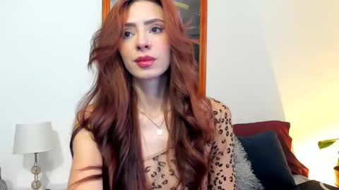 _silvia_vega_ online show from March 20, 4:50 am
