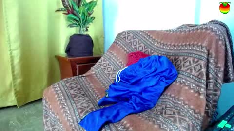 _skyleer_ online show from November 18, 1:00 am