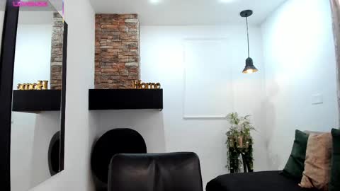    640  200   online show from September 14, 5:23 pm