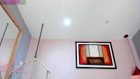 Snapshot of _sofia_cruz chatting on January 18, 12:42 pm 640 200 online show from January 18, 12:42 pm