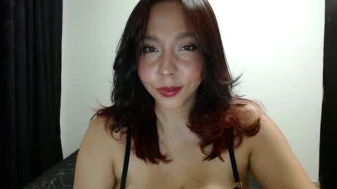 Sofia Parker online show from October 11, 8:57 am