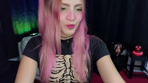 Snapshot of _sofiapink chatting on January 14, 11:48 pm Sofia online show from January 14, 11:48 pm