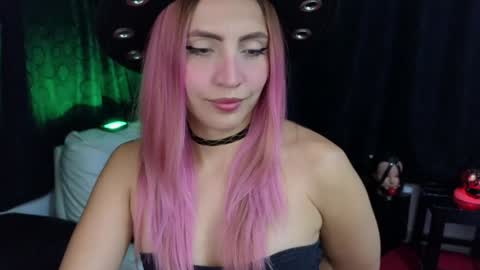 Snapshot of _sofiapink chatting on January 15, 11:40 pm Sofia online show from January 15, 11:40 pm