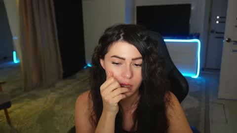 Sophy online show from February 2, 11:42 pm