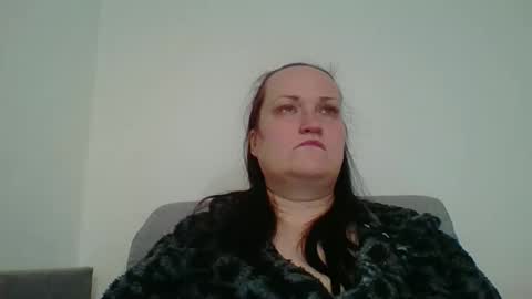 Melisa online show from October 17, 2:30 pm