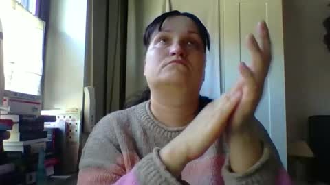 Snapshot of _squirty_pussyyy_ chatting on April 1, 2:58 pm Melisa online show from April 1, 2:58 pm