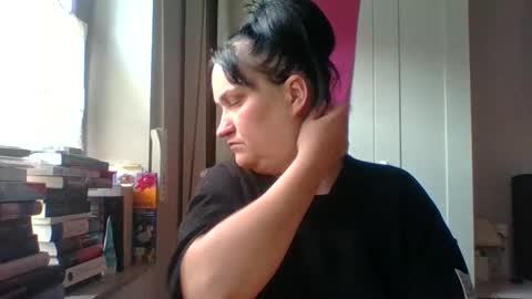 Snapshot of _squirty_pussyyy_ chatting on June 2, 5:20 am Melisa online show from June 2, 5:20 am