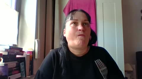 Snapshot of _squirty_pussyyy_ chatting on June 13, 11:30 am Melisa online show from June 13, 11:30 am