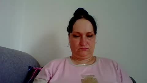 Snapshot of _squirty_pussyyy_ chatting on July 16, 10:21 am Melisa online show from July 16, 10:21 am
