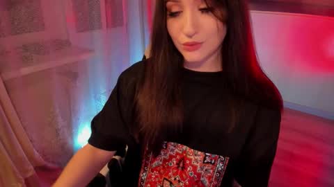 _sserendipityy_ online show from March 22, 8:12 pm