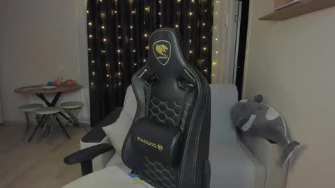 MARKPVT IS OPEN online show from December 14, 4:29 am