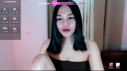Snapshot of _suckandcum69 chatting on May 7, 11:48 am Eilachloe online show from May 7, 11:48 am