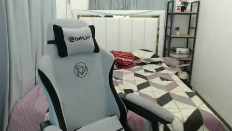 Sunny online show from December 20, 8:17 am