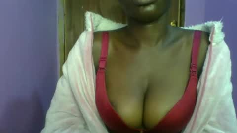 Snapshot of _sweet_gabriella chatting on May 7, 12:27 am Gabriella online show from May 7, 12:27 am