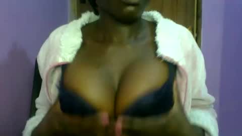 Snapshot of _sweet_gabriella chatting on May 25, 10:05 pm Gabriella online show from May 25, 10:05 pm