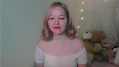 Snapshot of _sweet_smile_ chatting on November 23, 7:57 pm _sweet_smile_ online show from November 23, 7:57 pm