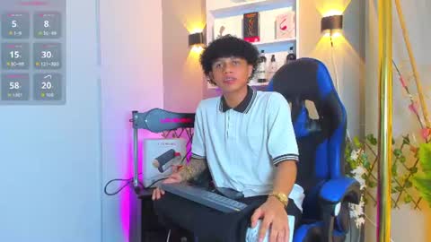 Snapshot of _taylor_black chatting on July 17, 8:46 pm Taylor online show from July 17, 8:46 pm