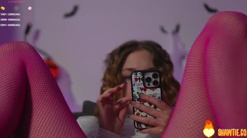 Taylor online show from November 6, 11:11 am