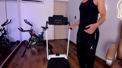 _taylorblack online show from January 17, 11:48 am