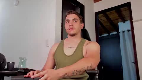 Snapshot of _thewalkers chatting on February 11, 9:46 pm _thewalkers online show from February 11, 9:46 pm