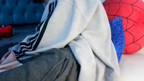 Thomas online show from March 1, 4:25 am