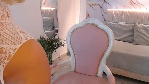 Snapshot of _tiffany1 chatting on November 21, 9:13 pm _tiffany1 online show from November 21, 9:13 pm