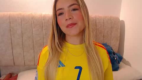 Snapshot of _tiffany1 chatting on March 1, 7:16 pm _tiffany1 online show from March 1, 7:16 pm