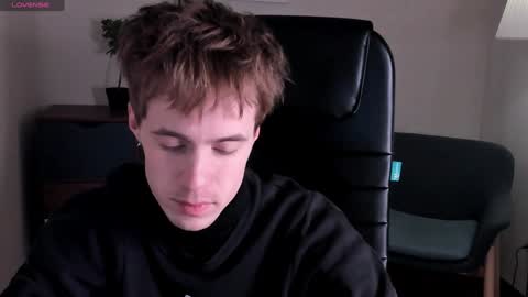 Snapshot of _tokyo_ghoul chatting on January 3, 9:58 am _tokyo_ghoul online show from January 3, 9:58 am