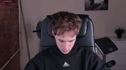 Snapshot of _tokyo_ghoul chatting on January 12, 10:12 am _tokyo_ghoul online show from January 12, 10:12 am