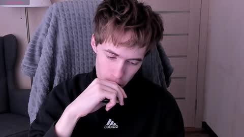 Snapshot of _tokyo_ghoul chatting on January 19, 10:06 am _tokyo_ghoul online show from January 19, 10:06 am