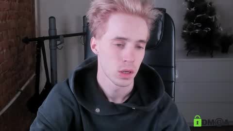 _tokyo_ghoul online show from March 22, 3:04 pm