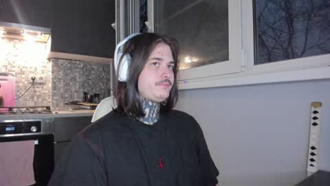 _torfin_ online show from December 26, 6:09 am