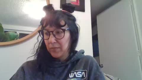 _tutti_frutti_ online show from February 5, 6:07 am