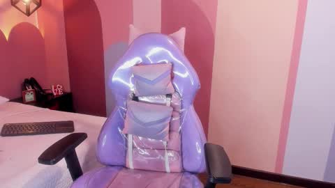 _valeryboobs_ online show from March 14, 1:16 pm